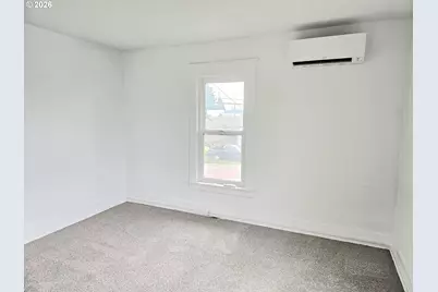 365 Bryan St, Woodburn, OR 97071 - Photo 33