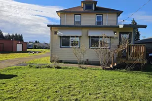 365 Bryan St, Woodburn, OR 97071 - Photo 1