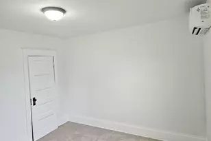 365 Bryan St, Woodburn, OR 97071 - Photo 25