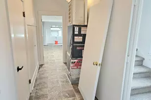 365 Bryan St, Woodburn, OR 97071 - Photo 23