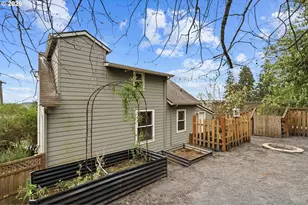 10505 NW 2nd St, Portland, OR 97231 - Photo 3