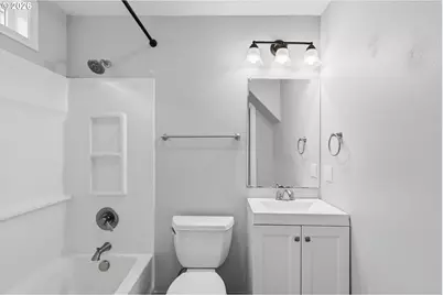10505 NW 2nd St, Portland, OR 97231 - Photo 17