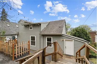 10505 NW 2nd St, Portland, OR 97231 - Photo 1