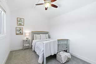 20122 NE Interlachen Ln, Fairview, OR 97024 - Photo 31