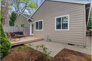 8830 SW Maple Ct, Portland, OR 97223 - Photo 29