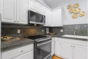 8830 SW Maple Ct, Portland, OR 97223 - Photo 15