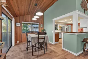 7850 SE 114th Ave, Portland, OR 97266 - Photo 9