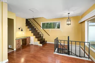 2604 SW Buckingham Ave, Portland, OR 97201 - Photo 11