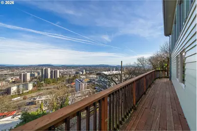 2604 SW Buckingham Ave, Portland, OR 97201 - Photo 17