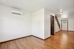 911 Poplar Dr, Dallesport, WA 98617 - Photo 5