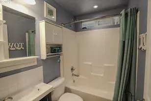 1734 NE Shale Ct, Roseburg, OR 97470 - Photo 31