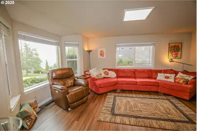 1734 NE Shale Ct, Roseburg, OR 97470 - Photo 13