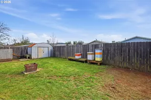 2075 Bryant Ave, Cottage Grove, OR 97424 - Photo 25