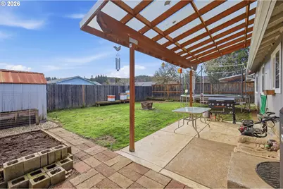 2075 Bryant Ave, Cottage Grove, OR 97424 - Photo 23