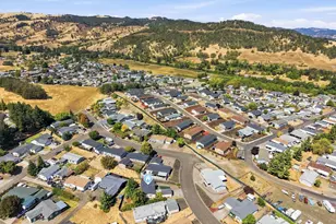 290 Adams Loop, Roseburg, OR 97471 - Photo 43