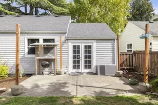 9585 N Polk Ave, Portland, OR 97203 - Photo 31
