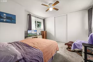 1802 NE Hogan Dr, Gresham, OR 97030 - Photo 17