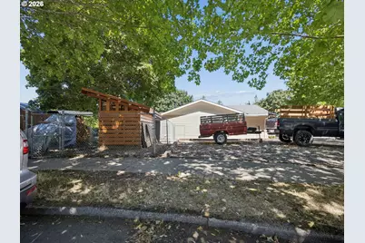 18035 Bodley Ct, Sandy, OR 97055 - Photo 3