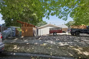 18035 Bodley Ct, Sandy, OR 97055 - Photo 3