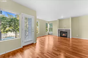 7534 N Burlington Ave, Portland, OR 97203 - Photo 17