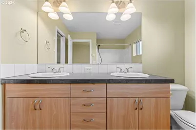 7534 N Burlington Ave, Portland, OR 97203 - Photo 27