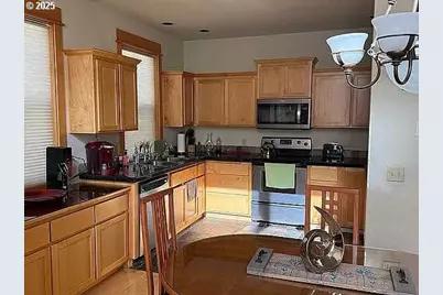 11122 Bunk House Ln, Redmond, OR 97756 - Photo 15