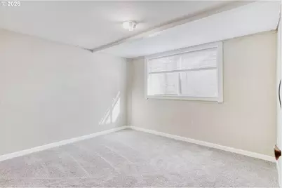 2020 NE 102nd Ave, Portland, OR 97220 - Photo 19