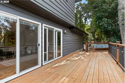 10205 SW 70th Ave, Tigard, OR 97223 - Photo 37