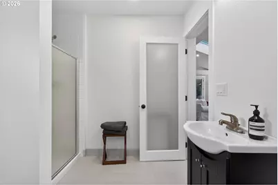 1638 SW Upland Dr, Portland, OR 97221 - Photo 41