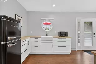 1638 SW Upland Dr, Portland, OR 97221 - Photo 39