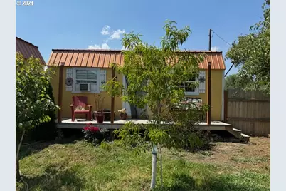 1020 John St, Haines, OR 97833 - Photo 13