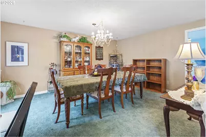 7693 SE Strawberry Ln, Milwaukie, OR 97267 - Photo 21