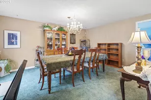 7693 SE Strawberry Ln, Milwaukie, OR 97267 - Photo 21