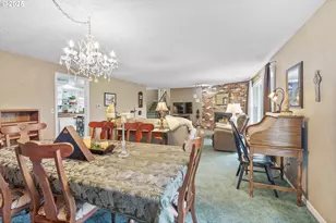 7693 SE Strawberry Ln, Milwaukie, OR 97267 - Photo 23