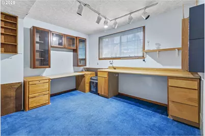 7693 SE Strawberry Ln, Milwaukie, OR 97267 - Photo 37