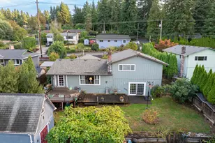 7693 SE Strawberry Ln, Milwaukie, OR 97267 - Photo 7