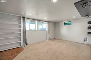 1022 NE 68th St, Vancouver, WA 98665 - Photo 37
