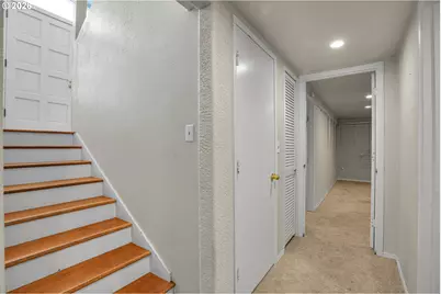 1022 NE 68th St, Vancouver, WA 98665 - Photo 33