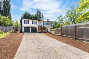7415 SW 167th Pl, Beaverton, OR 97007 - Photo 3