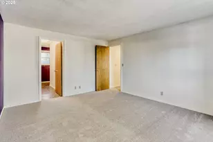 1811 NE 56th Ave, Hillsboro, OR 97124 - Photo 15