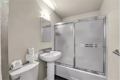 7944 SE 79th Ave, Portland, OR 97206 - Photo 13