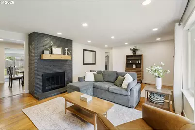 3122 SE 164th Ave, Portland, OR 97236 - Photo 5