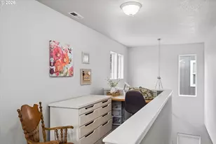 5564 Lancelot Way, Eugene, OR 97402 - Photo 15