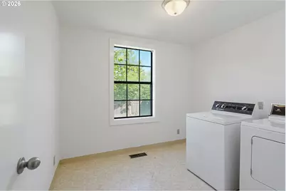 3070 Troth Ct SE, Salem, OR 97302 - Photo 27