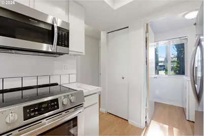 11721 SW Boones Bend Dr #9-3D, Beaverton, OR 97008 - Photo 7