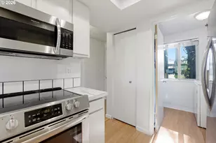 11721 SW Boones Bend Dr, Beaverton, OR 97008 - Photo 7