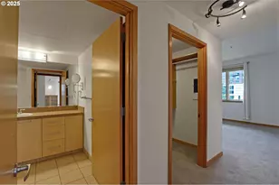 1030 NW Johnson St, Portland, OR 97209 - Photo 31
