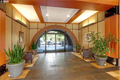 1030 NW Johnson St #521, Portland, OR 97209 - Photo 37