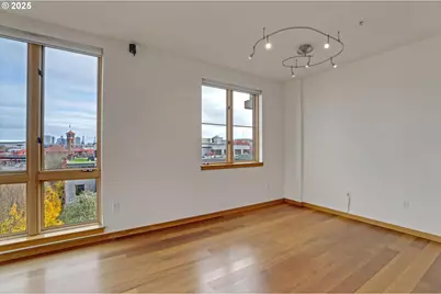 1030 NW Johnson St #521, Portland, OR 97209 - Photo 25