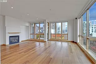 1030 NW Johnson St, Portland, OR 97209 - Photo 5